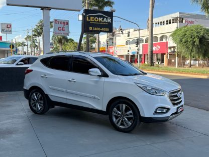 HYUNDAI- IX35 2.0 GL 2016 - Image 3