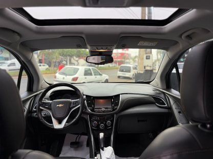 GM- Tracker 1.4 Turbo Premier 2019 - Image 9