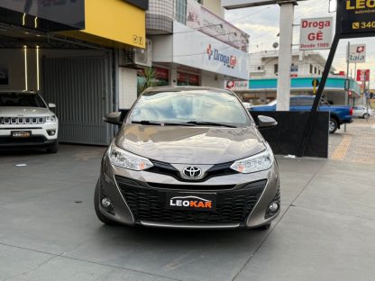 TOYOTA- Yaris 1.3 XL Automático 2019 - Image 2