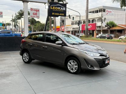 TOYOTA- Yaris 1.3 XL Automático 2019 - Image 3