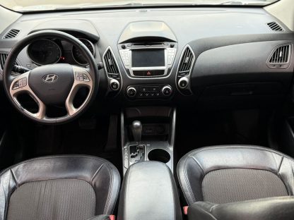 HYUNDAI- IX35 2.0 GL 2014 - Image 9