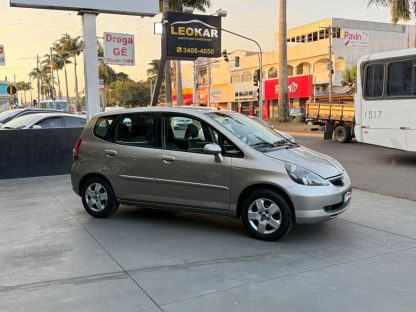 HONDA- Fit 1.4 LX 2006 - Image 3