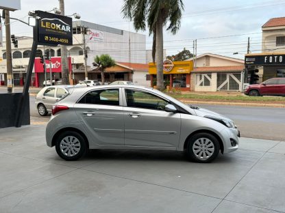 HYUNDAI- HB20 1.0 Comfort Plus 2015 - Image 4