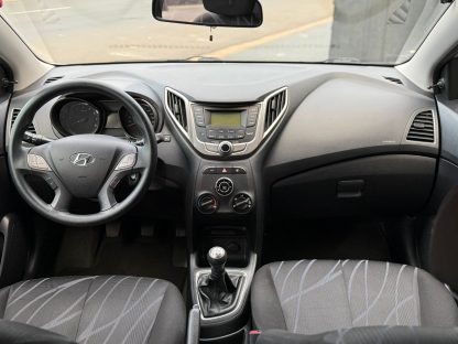 HYUNDAI- HB20 1.0 Comfort Plus 2015 - Image 9