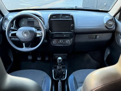 Renault- Kwid 1.0 Intense 2024 - Image 9