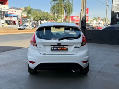 FORD- New Fiesta 1.6 SE 2015 - Imagem 5